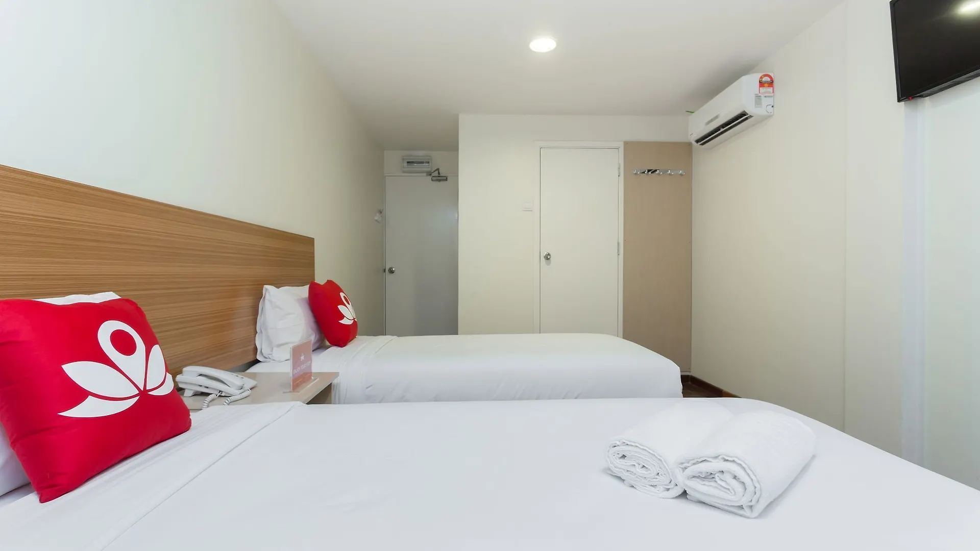 ホテル Zen Rooms Basic Sentul クアラルンプール